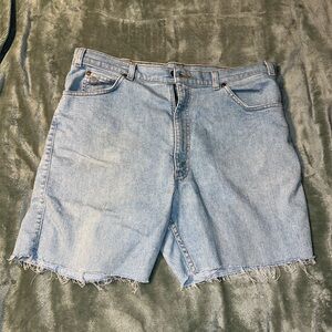 Light Denim Levi Shorts